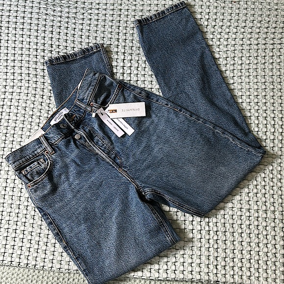 NWT Dynamite Rosie Ultra High Rise Jeans with Slits - Picture 4 of 13
